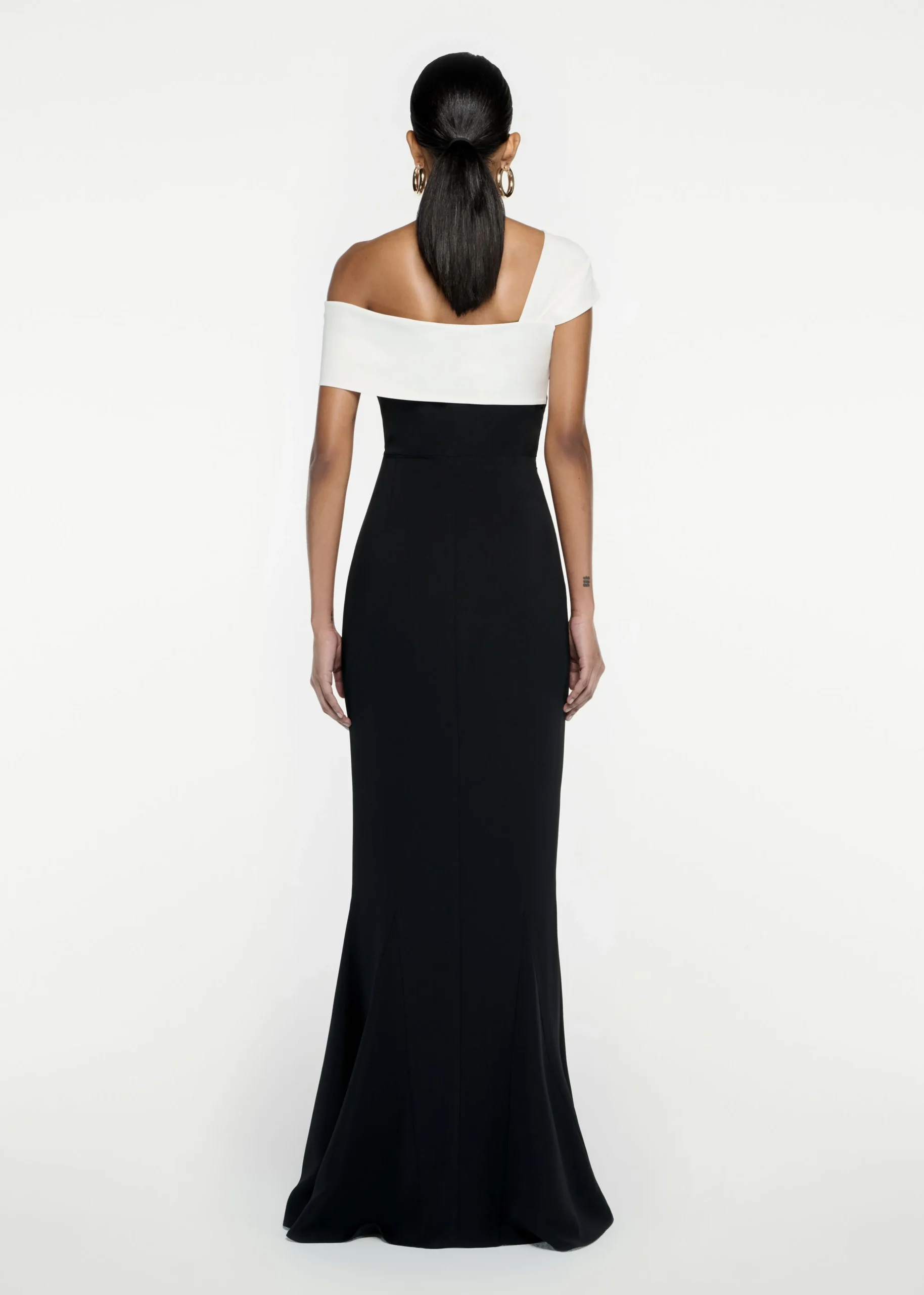 Ready To Wear|Ready To Wear Roland Mouret Asymmetric Stretch Cady Maxi Dress Monochrome